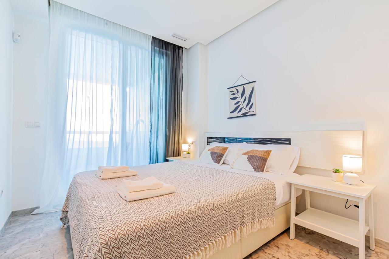 Gemelos Sea View Apartament *